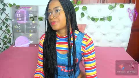 Naomi Andrea Daviss online show from 10.31.25