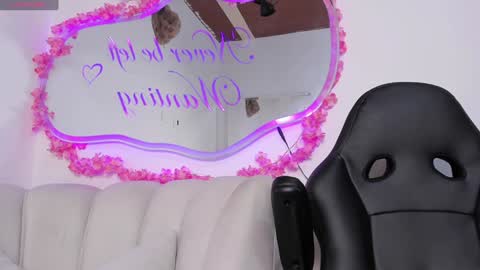 Andrea online show from 01.30.25