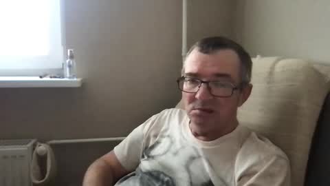 Snapshot of andreass60 chatting on 01.29.25 andreass60 online show from 01.29.25