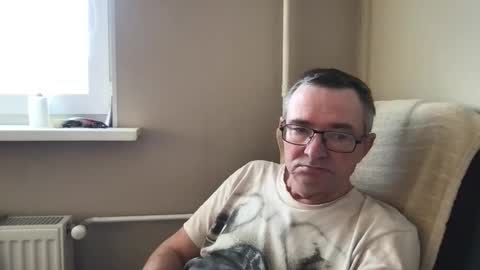 Snapshot of andreass60 chatting on 02.21.25 andreass60 online show from 02.21.25