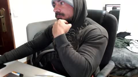 Snapshot of andrecampos87 chatting on 12.17.25 Instagram online show from 12.17.25