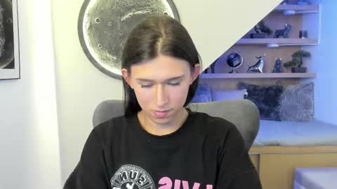 Andre Castaneda online show from 02.10.26