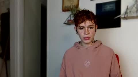 Snapshot of andreewwolffman chatting on 01.07.25 Andrew online show from 01.07.25