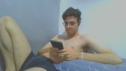 andres129494 online show from 11.17.25