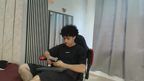 andres_cream online show from 11.09.25