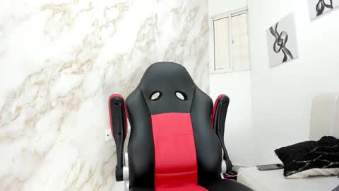 andres_cream online show from 11.23.25