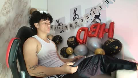andres_cream online show from 11.30.25