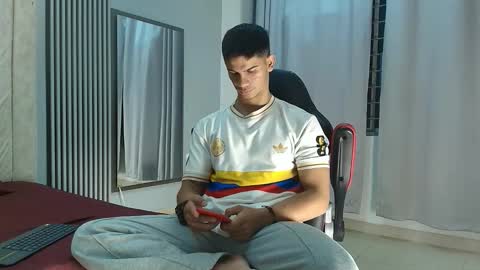 andres_stud online show from 09.29.25