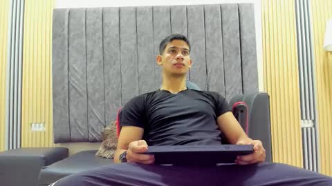 andres_stud online show from 01.12.26