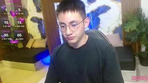 andres_tay online show from 04.10.26