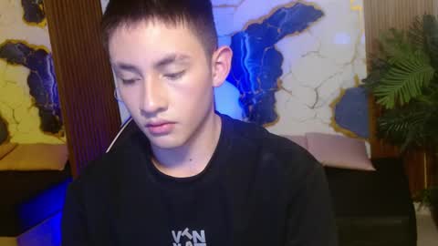 andres_tay online show from 04.11.26