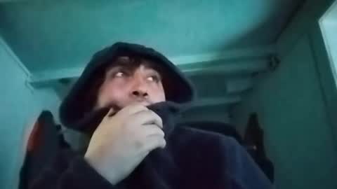 andresby0x online show from 10.10.25