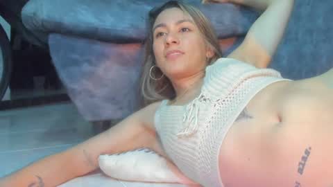 Isa  --------- online show from 03.09.25