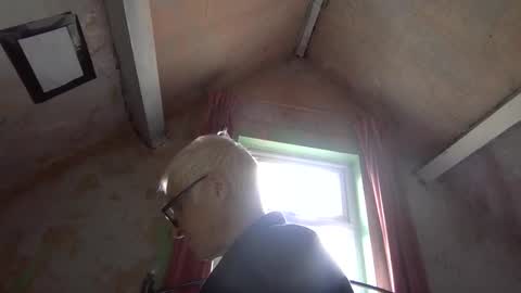 Andrew online show from 04.05.26