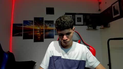 andrew_2811 online show from 11.12.25