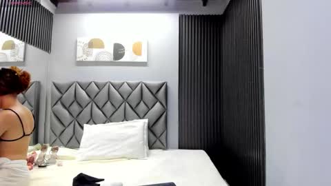 Andrew Taylor0 online show from 02.03.26