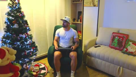 Snapshot of andrewfame chatting on 12.19.24 Andrew online show from 12.19.24