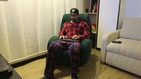 Snapshot of andrewfame chatting on 02.15.25 Andrew online show from 02.15.25