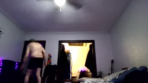 andrewgennie online show from 04.12.26