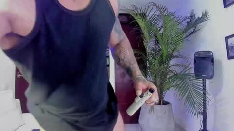 Andrew Johnson online show from 03.06.25