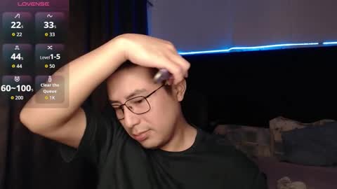 andrewmhilton_ online show from 12.15.25