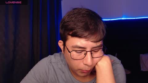 Snapshot of andrewmhilton_ chatting on 02.21.26 andrewmhilton_ online show from 02.21.26