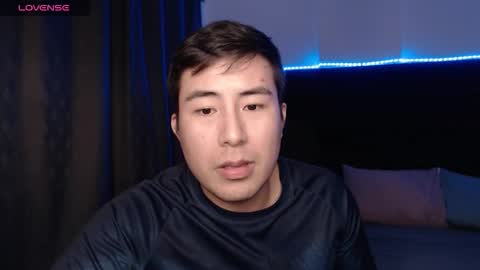 Snapshot of andrewmhilton_ chatting on 02.22.26 andrewmhilton_ online show from 02.22.26