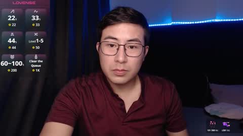 Snapshot of andrewmhilton_ chatting on 03.01.26 andrewmhilton_ online show from 03.01.26