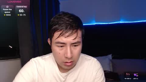 Snapshot of andrewmhilton_ chatting on 03.03.26 andrewmhilton_ online show from 03.03.26