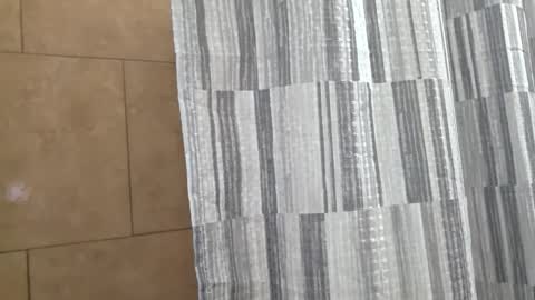 andrewo42601 online show from 12.16.25