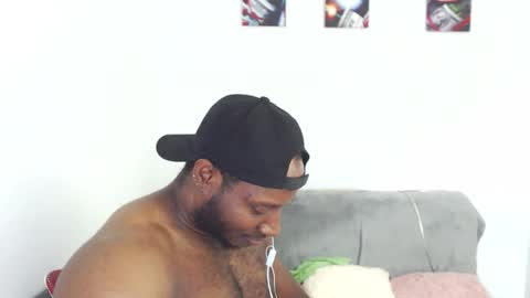 Andrew Oconnor online show from 12.04.25