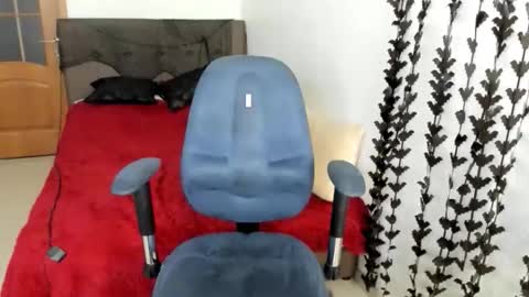 andrianabelle online show from 10.19.25