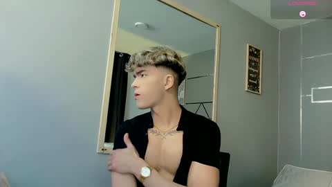      online show from 02.01.25