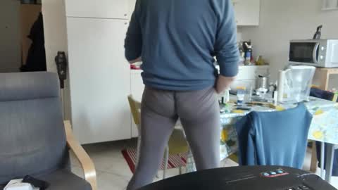 Snapshot of androx77 chatting on 12.14.25 androx77 online show from 12.14.25