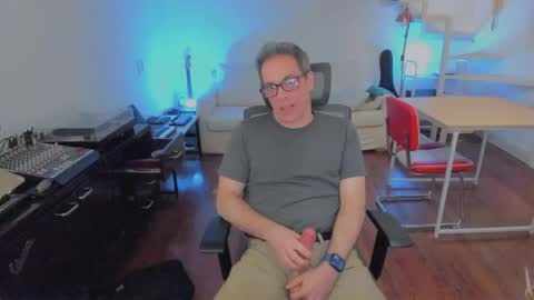 Andrew online show from 09.08.25