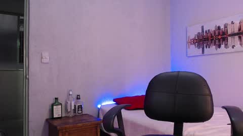 ANDY online show from 01.12.25