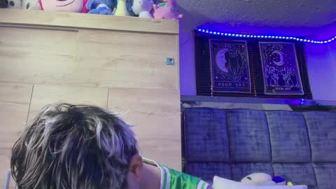 Snapshot of andy_belier chatting on 12.04.24 Andy online show from 12.04.24