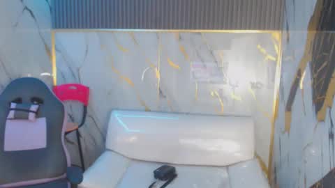 andy_dan1 online show from 10.22.25