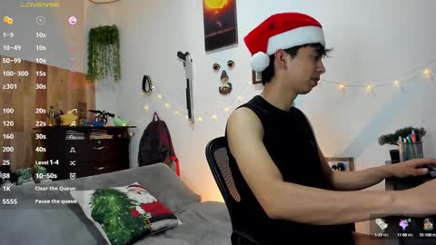 andy_guez_11 online show from 12.22.24