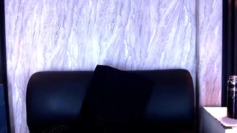 Andy Look online show from 11.21.25