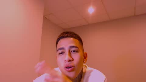 andy_xtralarge online show from 02.18.25