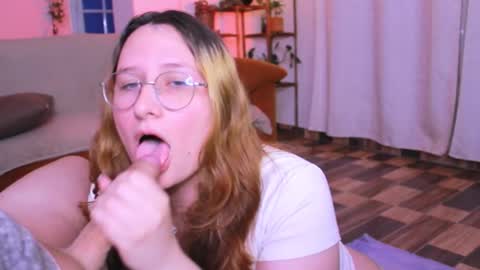 Snapshot of andycherrysecrets chatting on 11.25.25 Cherry online show from 11.25.25