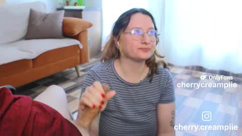 Snapshot of andycherrysecrets chatting on 02.04.26 Cherry online show from 02.04.26