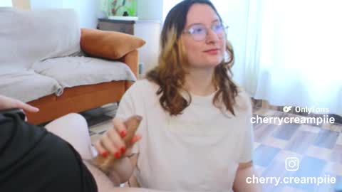 Snapshot of andycherrysecrets chatting on 02.12.26 Cherry online show from 02.12.26