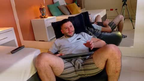 Snapshot of andyknoxx chatting on 01.09.26 Andy online show from 01.09.26