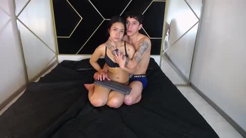 Snapshot of andyliveandsofi chatting on 12.16.25 AndyliveandSofi online show from 12.16.25