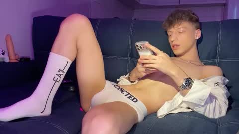 AndyTwinkkk online show from 03.17.26