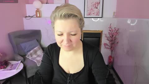 aneli_mira online show from 04.05.26