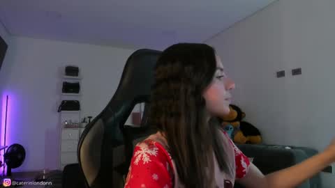      online show from 04.11.26