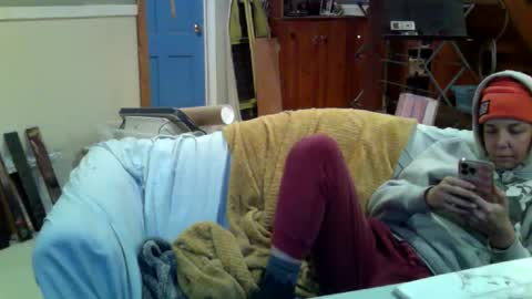 aneoakley online show from 11.20.25